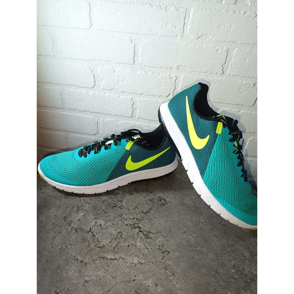 Nike NWOB flex experience TN 5 womans running walking shoe size 9